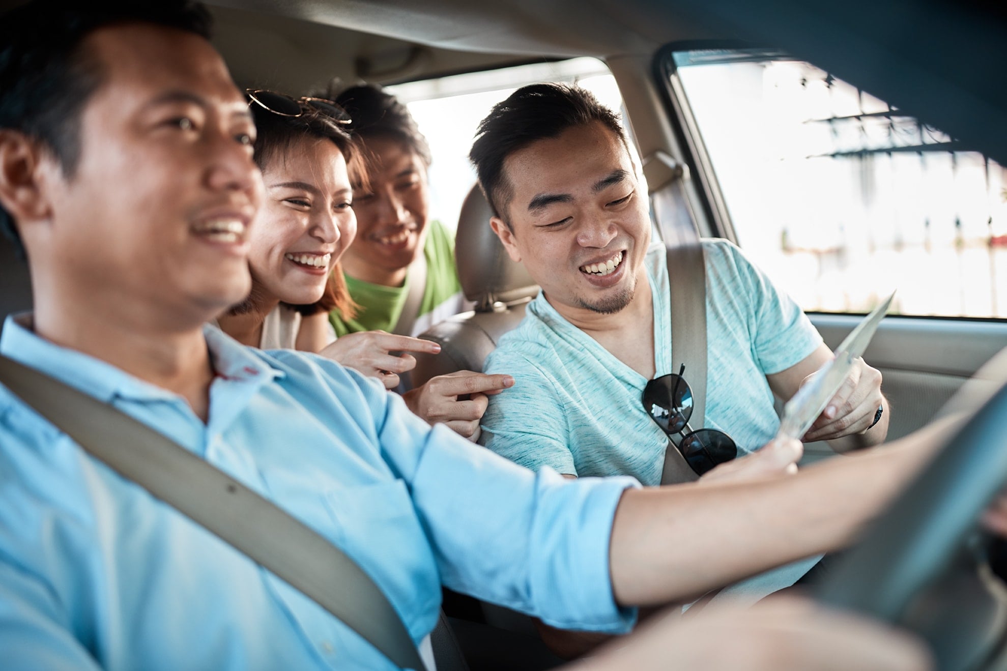 Taksi Online Vs Sewa Mobil. Mana yang lebih baik untuk liburan di Bali